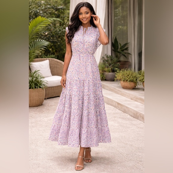 BB Dakota by Steve Madden Dresses & Skirts - BB Dakota by Steve Madden Floral Maxi Dress